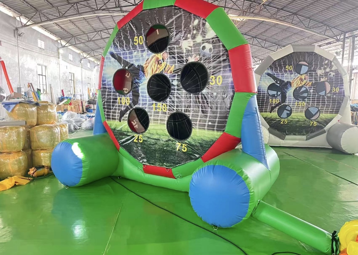 Kétoldalú dartsfoci másik oldala pontszámlálós játékkal